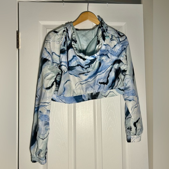 Blue marble cropped athletic jacket - Picture 2 of 2